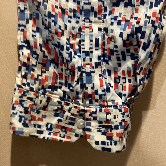 Patterned button down blouse - Picture 4 of 5